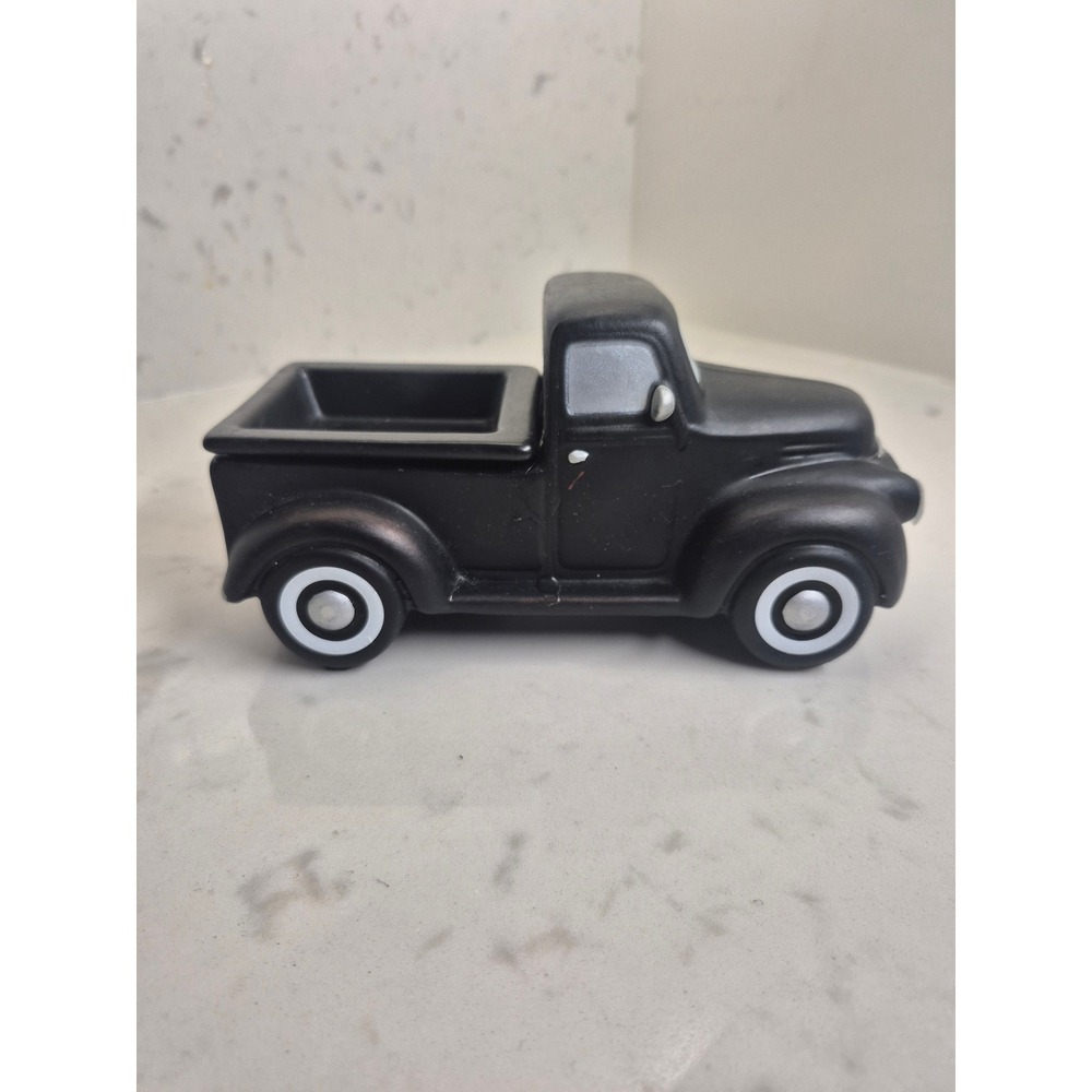 Rimports Farmhouse Matte Black Vintage Pickup Truck Electric Wax Warmer HP-010